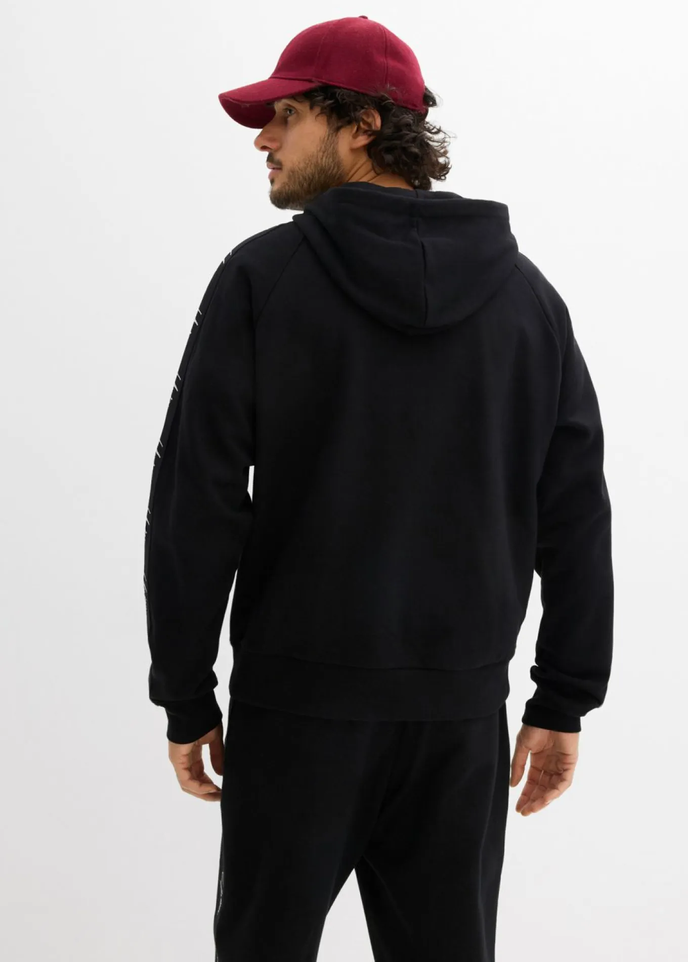 Sudadera de algodón orgánico puro con capucha y corte holgado