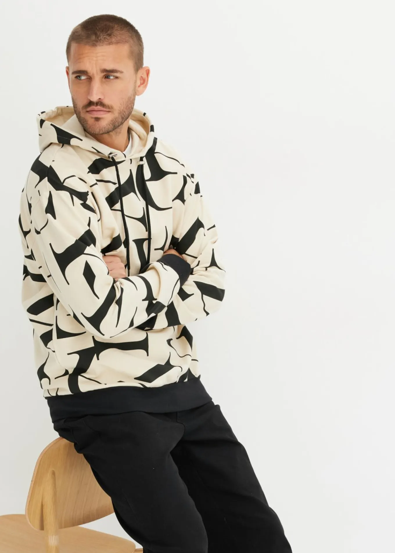 Sudadera de algodón orgánico con corte holgado y capucha