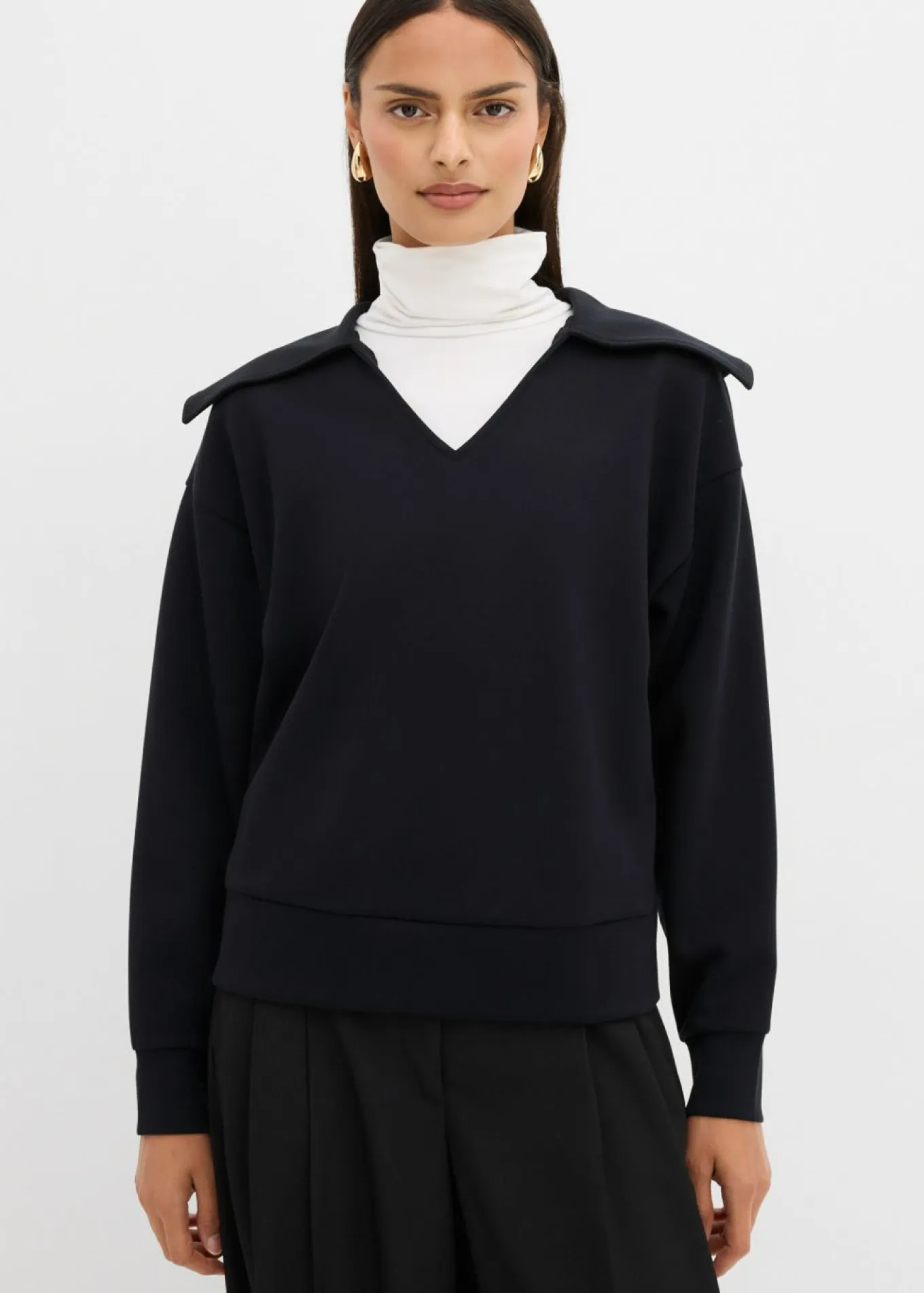 Sudadera de mezcla de viscosa con cuello ancho