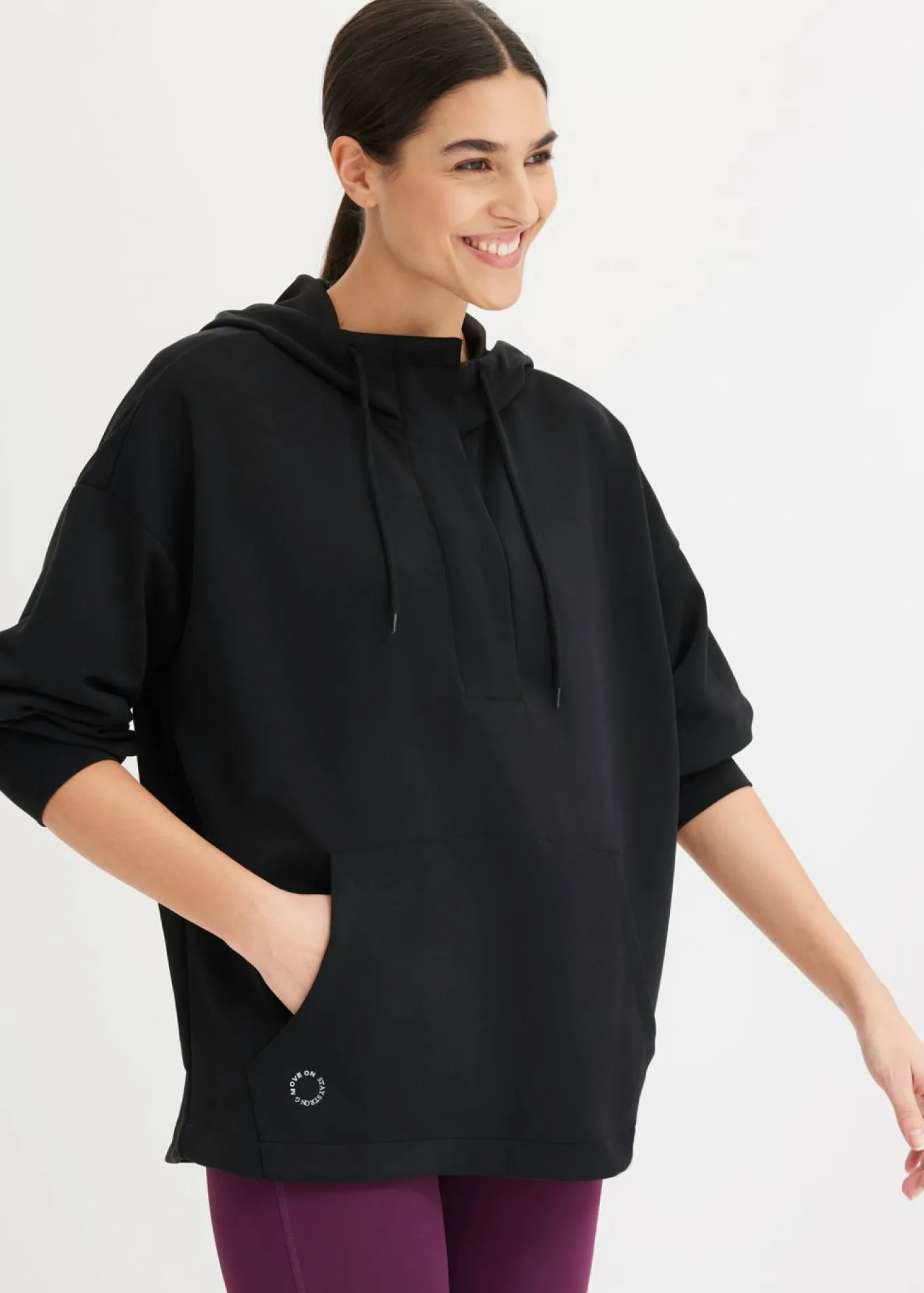 Sudadera ultrasuave de material modal con corte holgado y capucha
