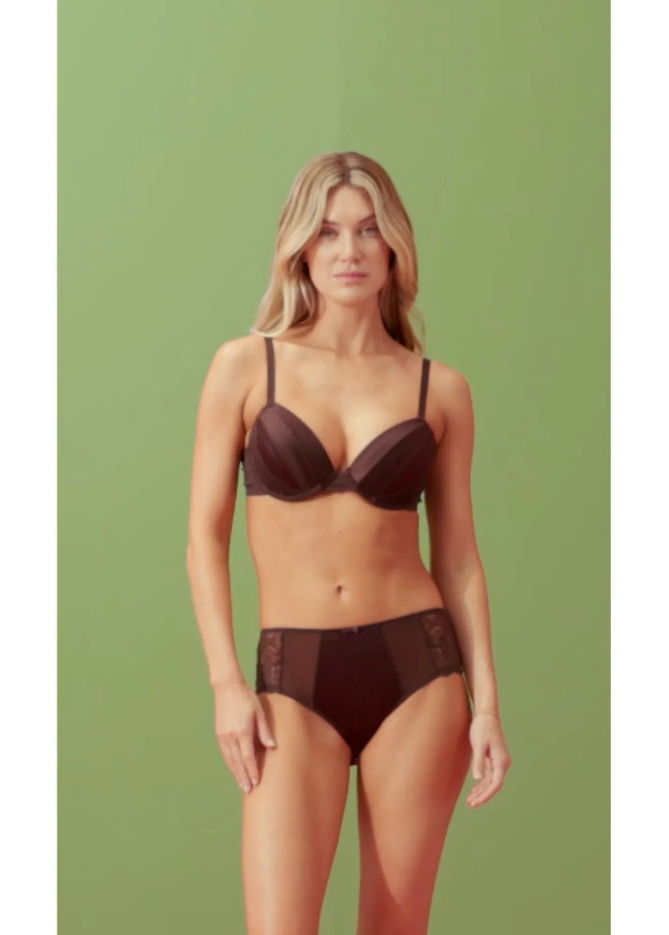 Sujetador con elegante efecto brillante