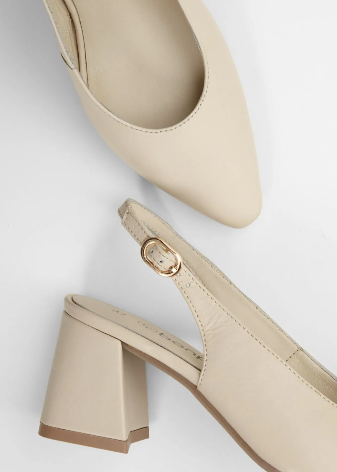 Tacones de piel