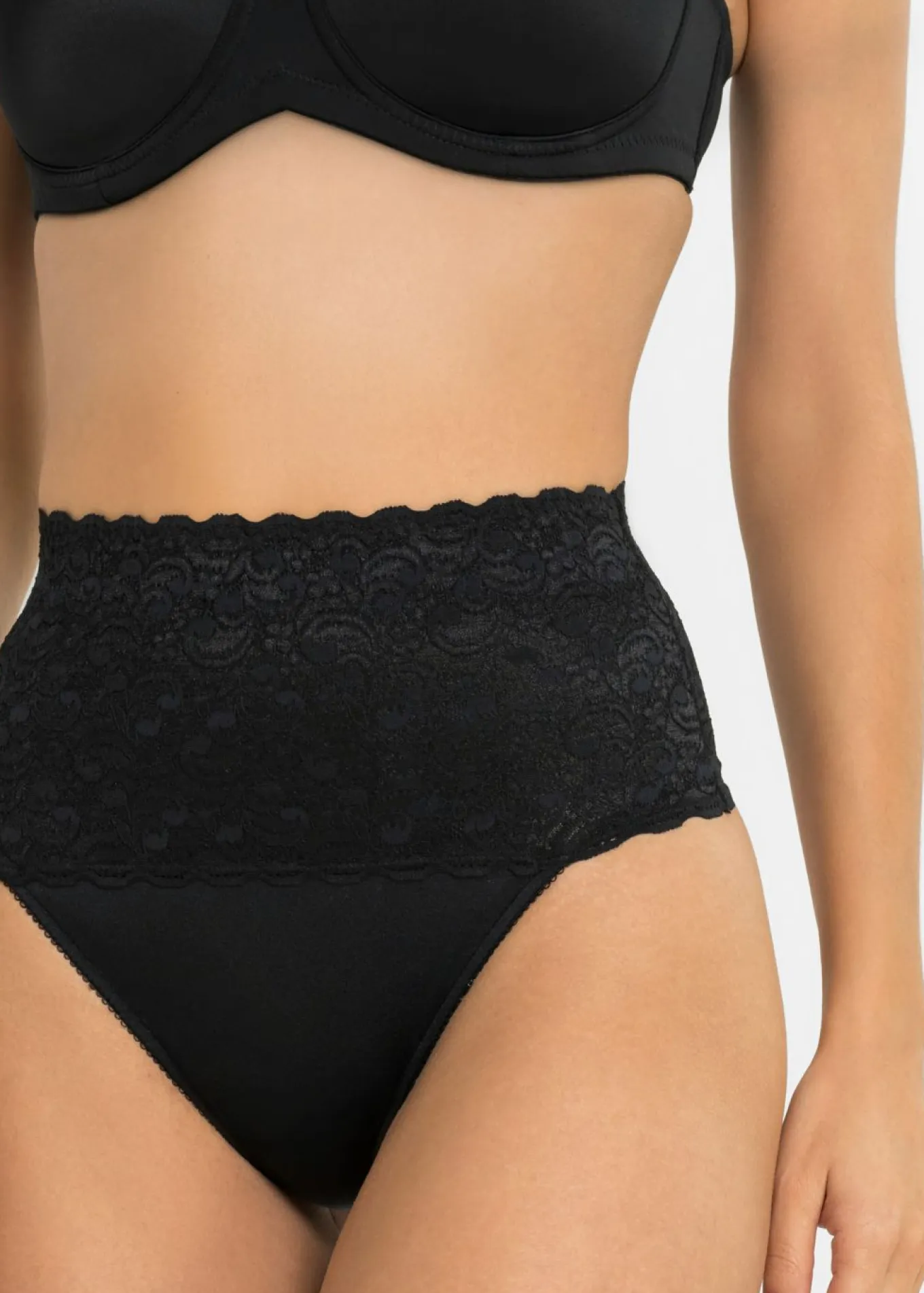 Tanga con efecto moldeador medio (2 unidades)