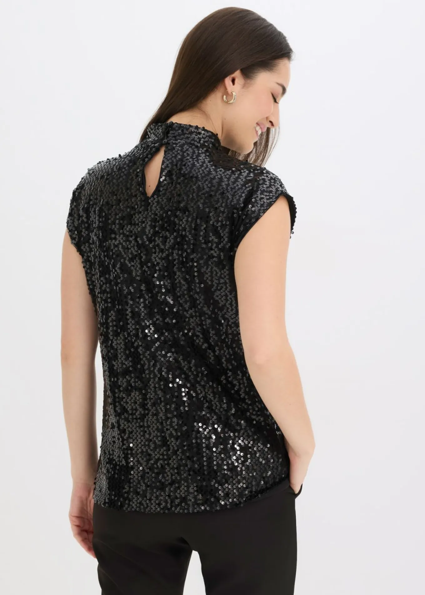 Top con lentejuelas