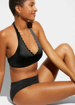 Top de bikini anudado al cuello