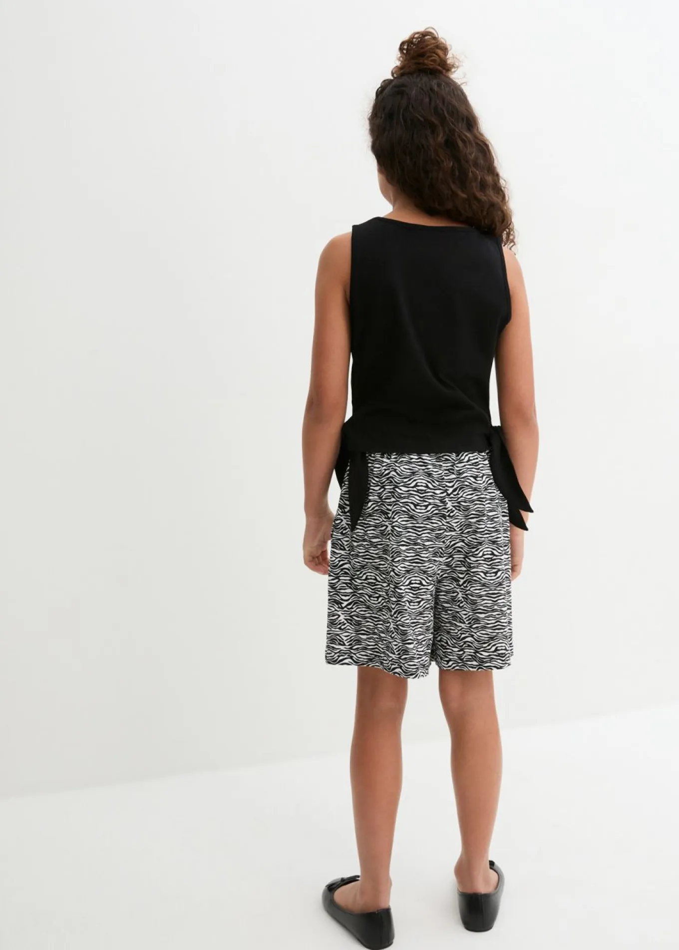 Top y pantalón corto (2 piezas)