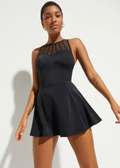 Traje de baño con efecto moldeador medio y malla transparente