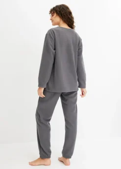 Traje de casa