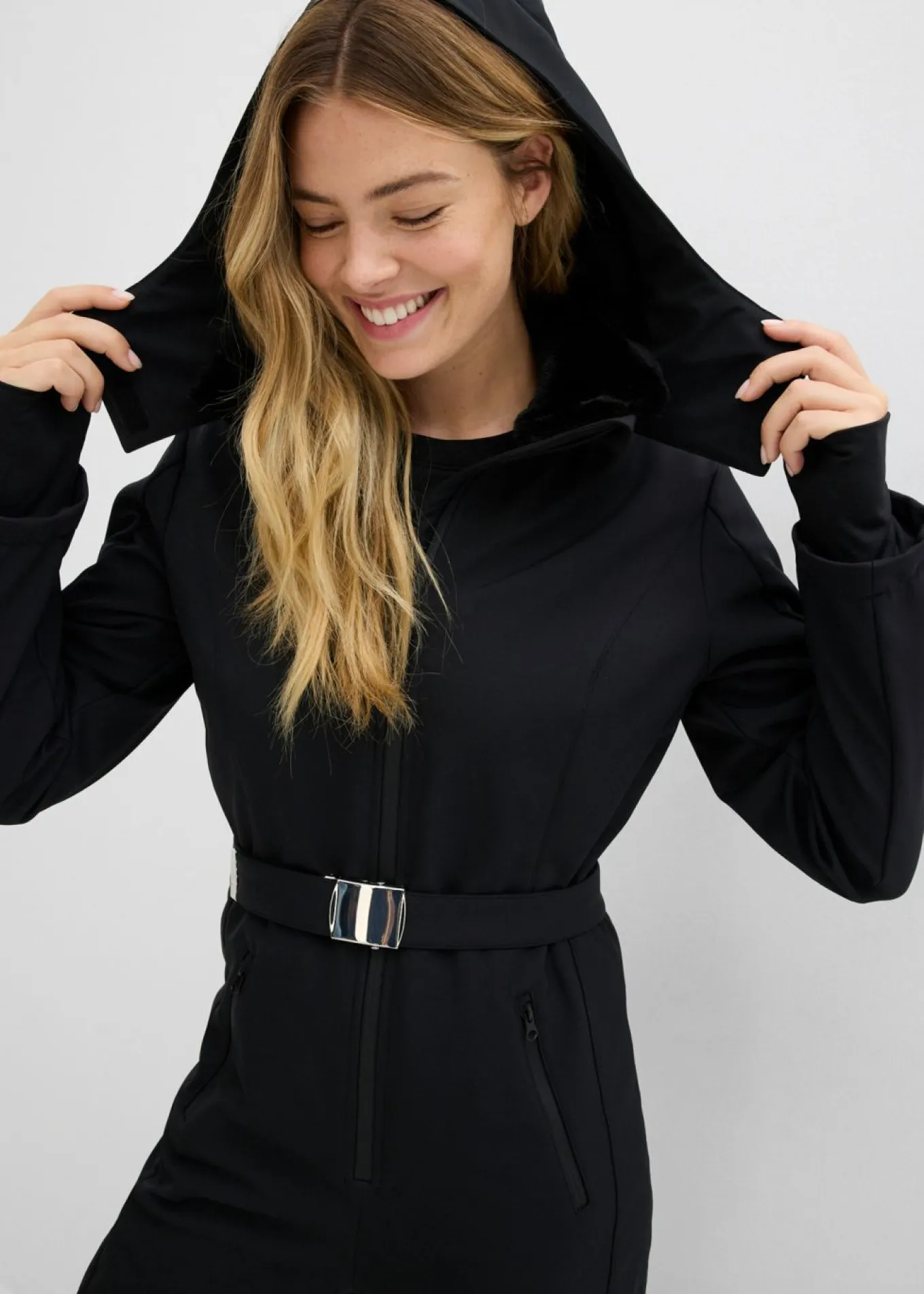 Traje de esquí de softshell con forro cálido y material impermeable