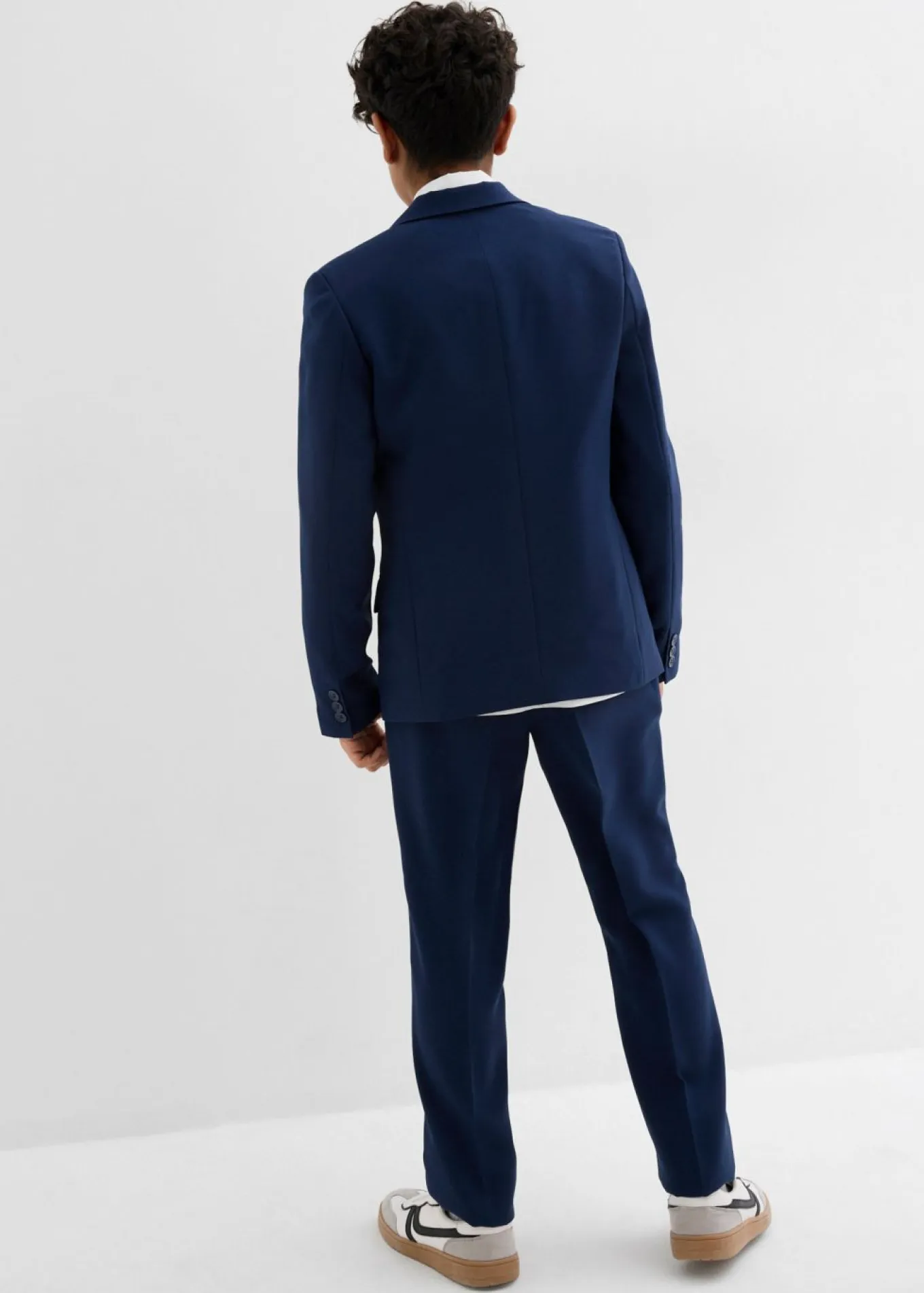 Traje (4 piezas) con camisa y corbata