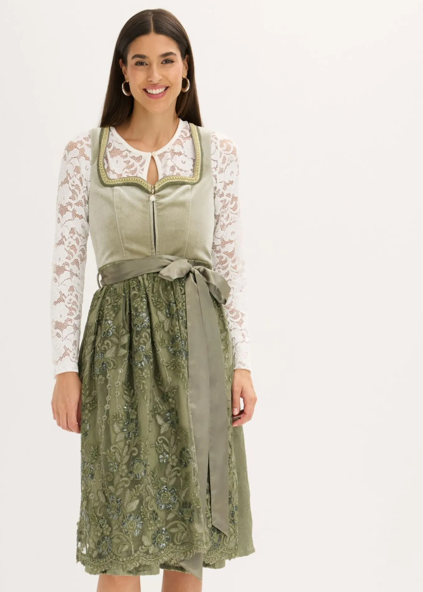 Traje tirolés y delantal (2 piezas)