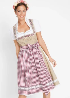 Traje tradicional tirolés con delantal hasta la rodilla