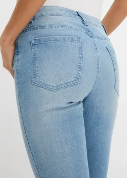 Vaqueros acampanados, mid waist, elásticos