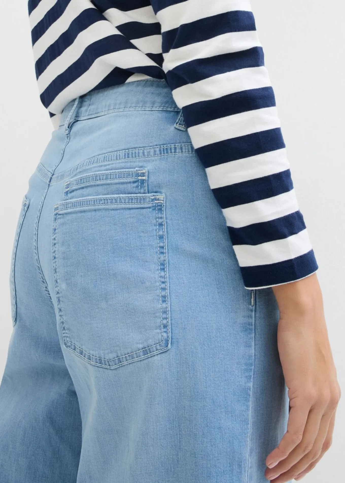 Vaqueros balloon, mid waist, super soft, cropped