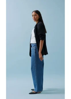Vaqueros barrel, mid waist