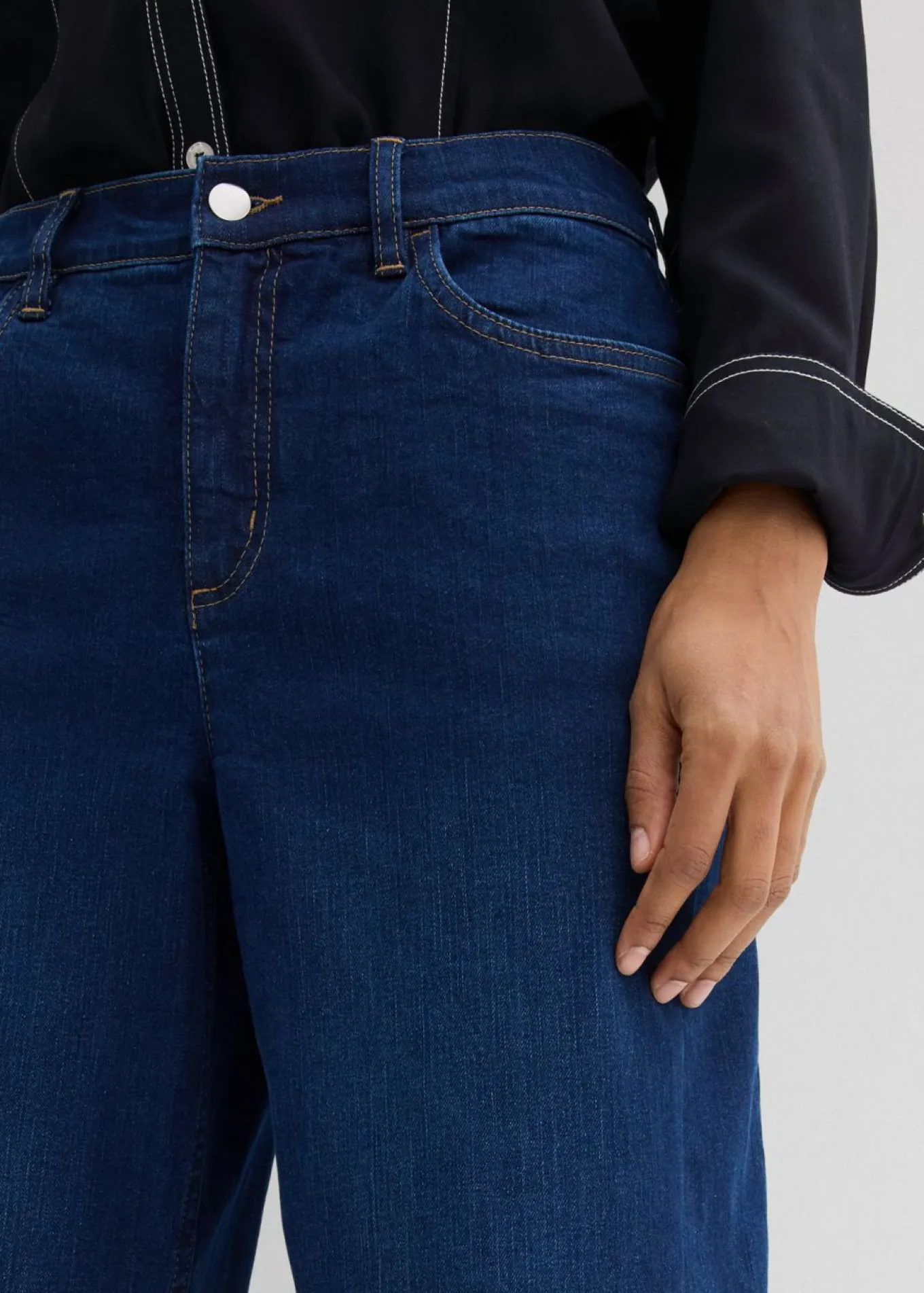 Vaqueros barrel, mid waist, de algodón orgánico