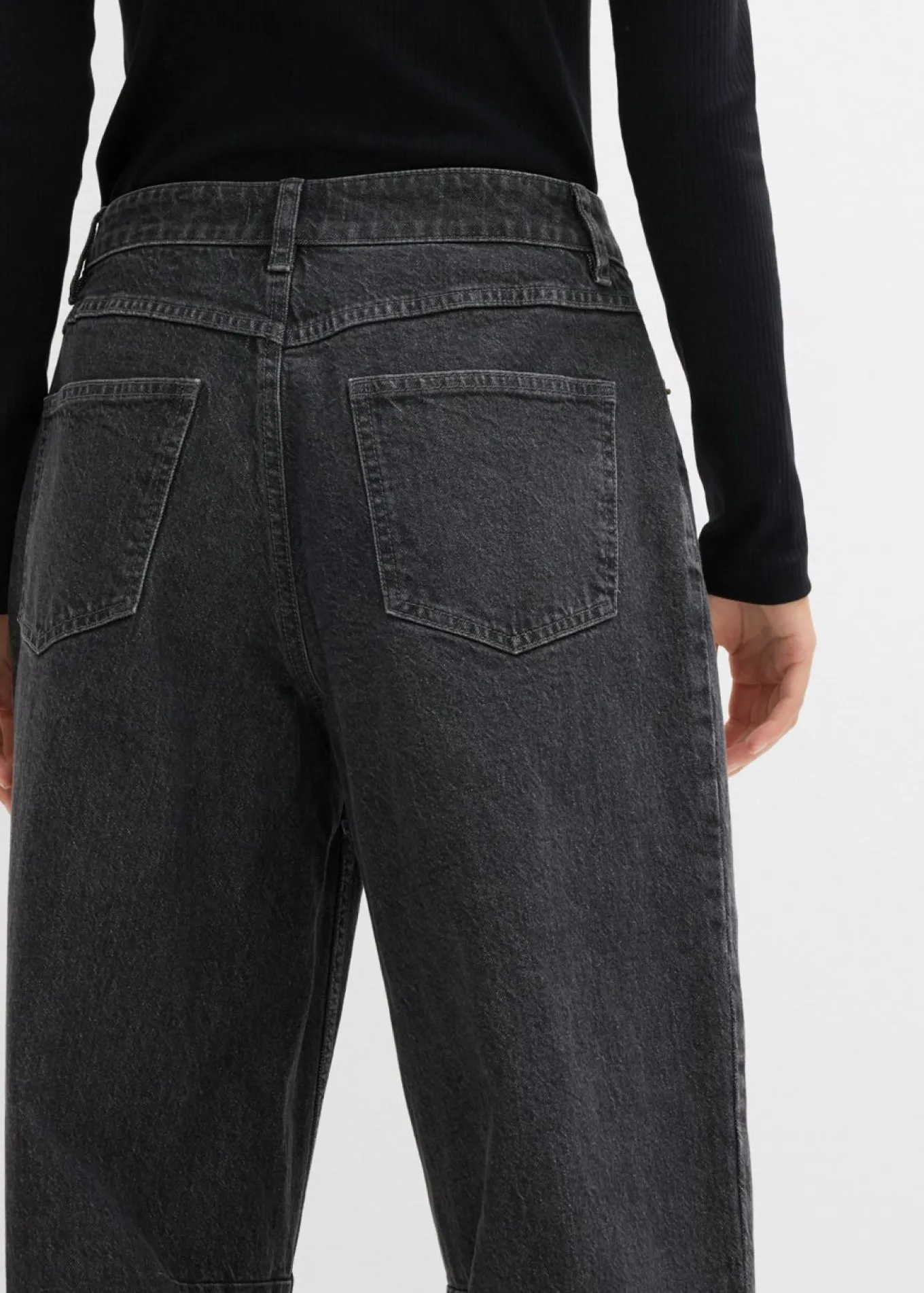 Vaqueros barrel, mid waist