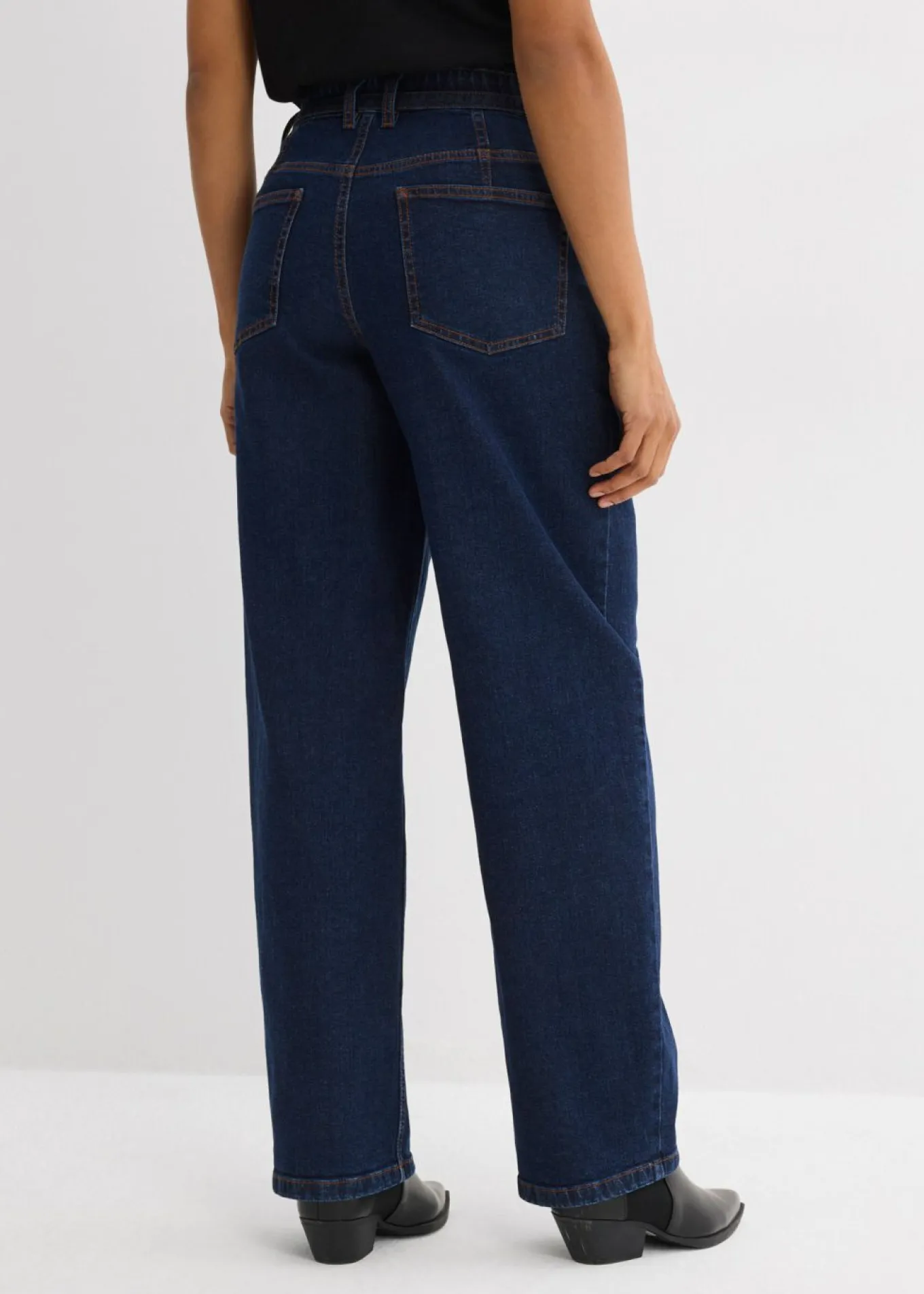 Vaqueros barrel, mid waist