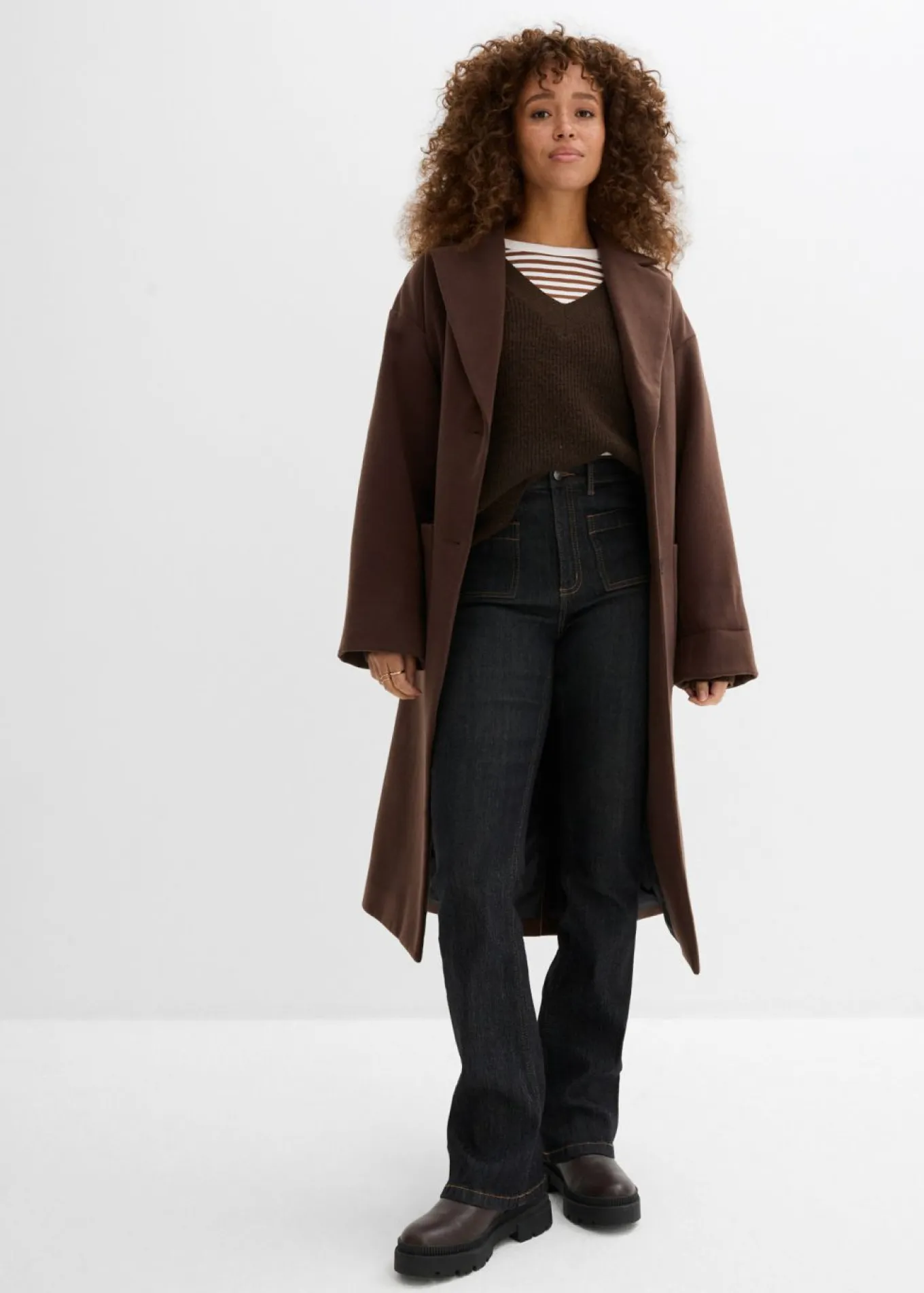 Vaqueros bootcut, high waist, cintura cómoda