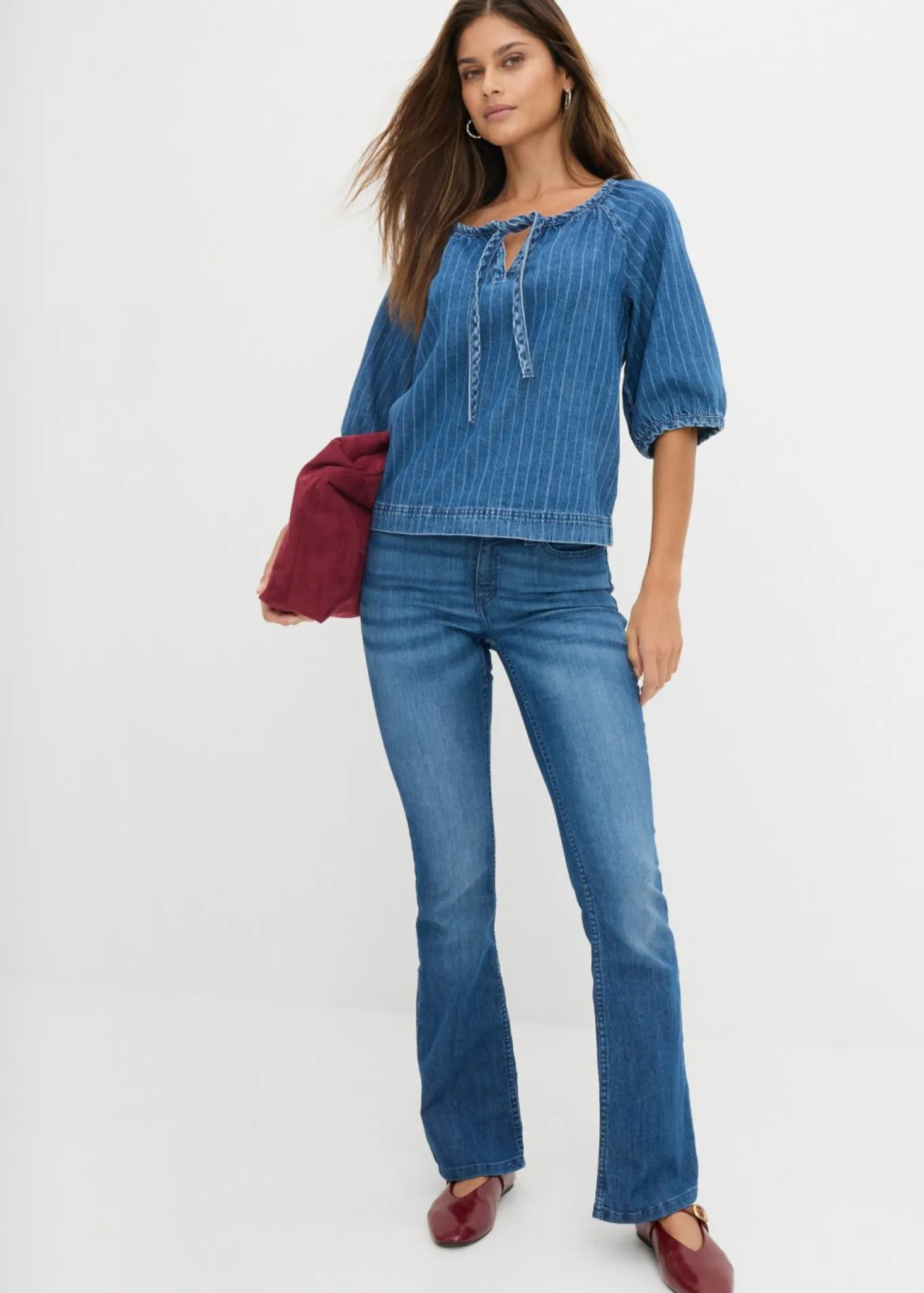 Vaqueros bootcut mid waist, elásticos