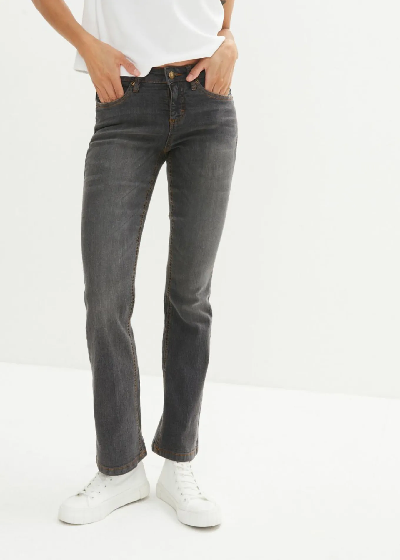 Vaqueros bootcut mid waist, elásticos
