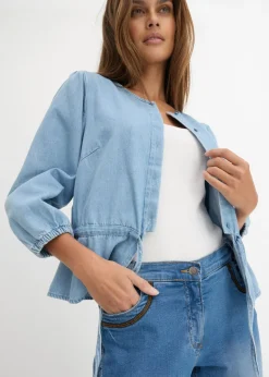 Vaqueros capri con corte ajustado y talle medio