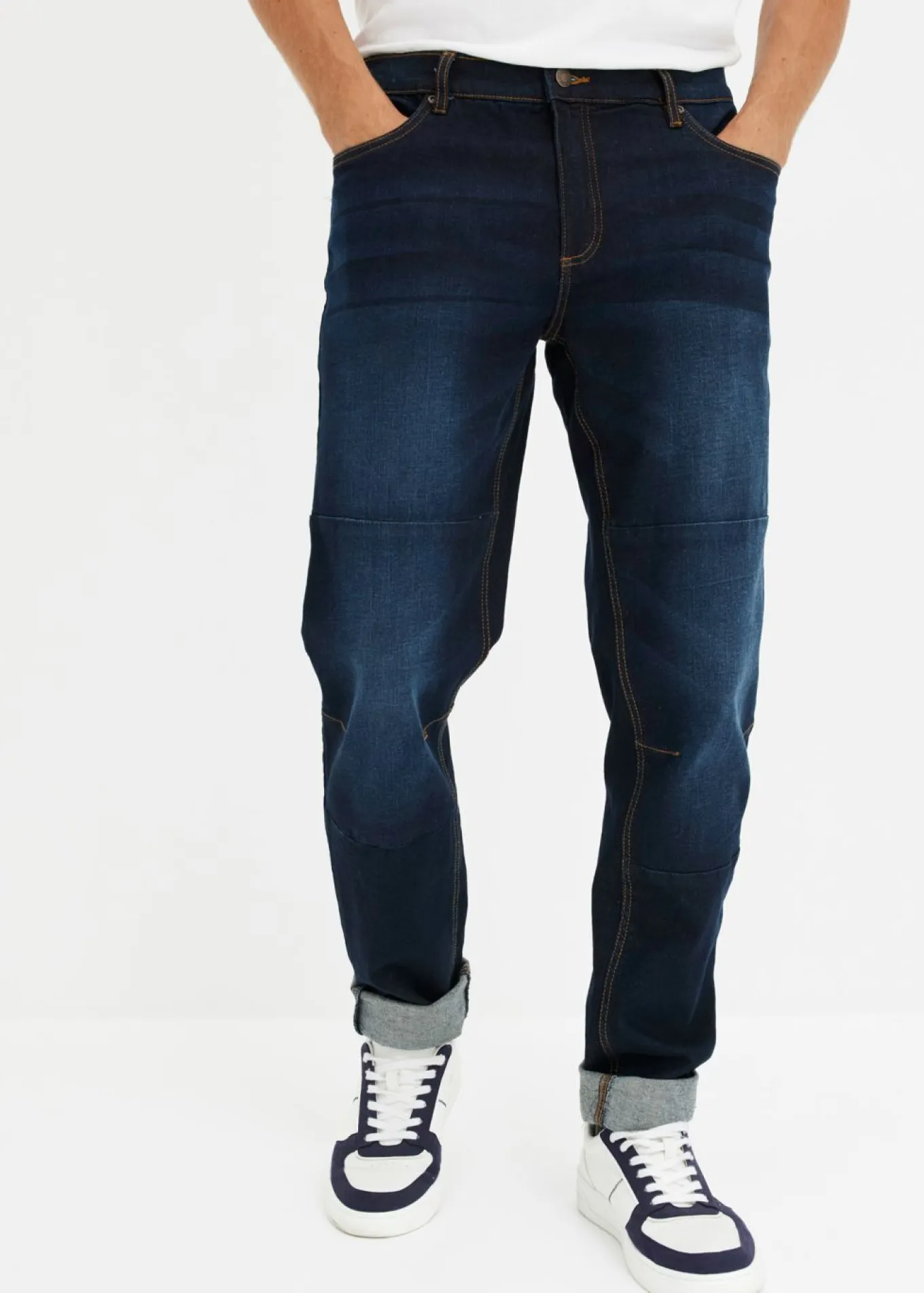 Vaqueros con corte regular, cómodo y tapered