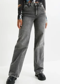 Vaqueros de pernera ancha, high waist, con tachuelas