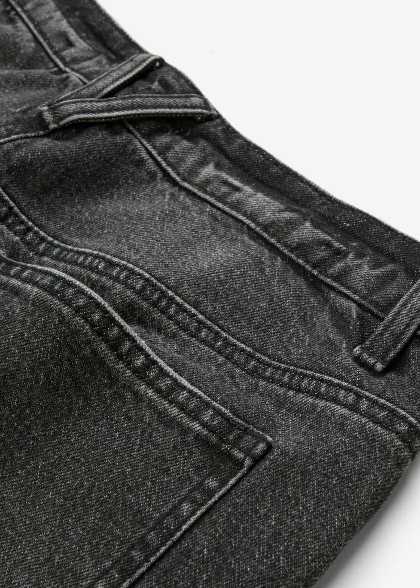 Vaqueros de pernera ancha, mid waist, largo completo y low stretch