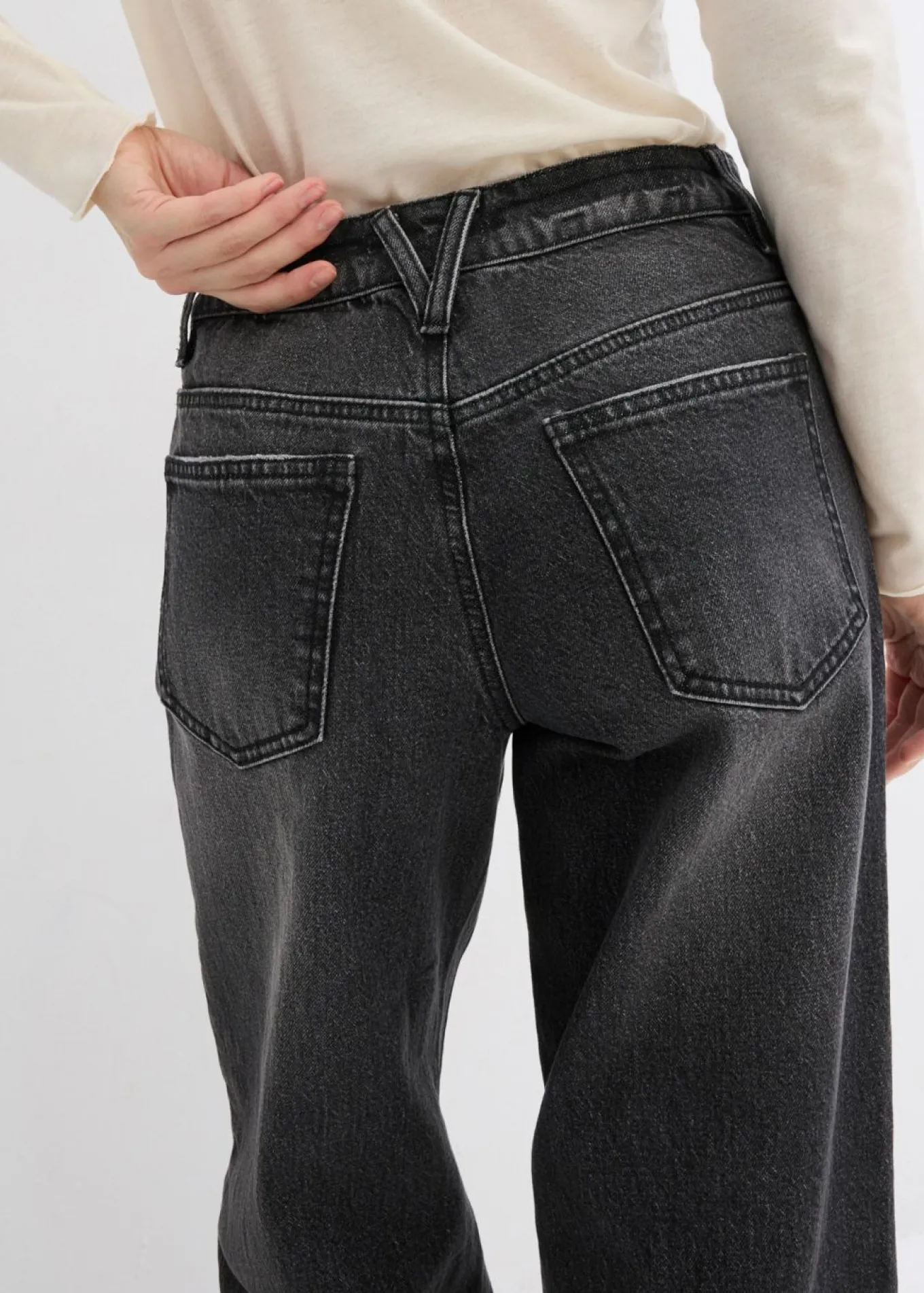 Vaqueros de pernera ancha, mid waist, largo completo y low stretch