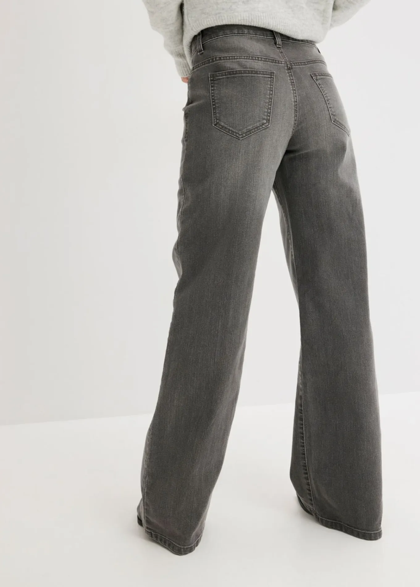Vaqueros de pernera ancha, mid waist, elástico
