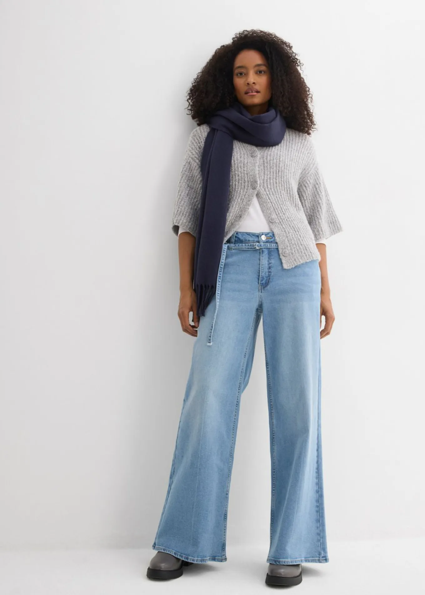 Vaqueros de pernera ancha, mid waist