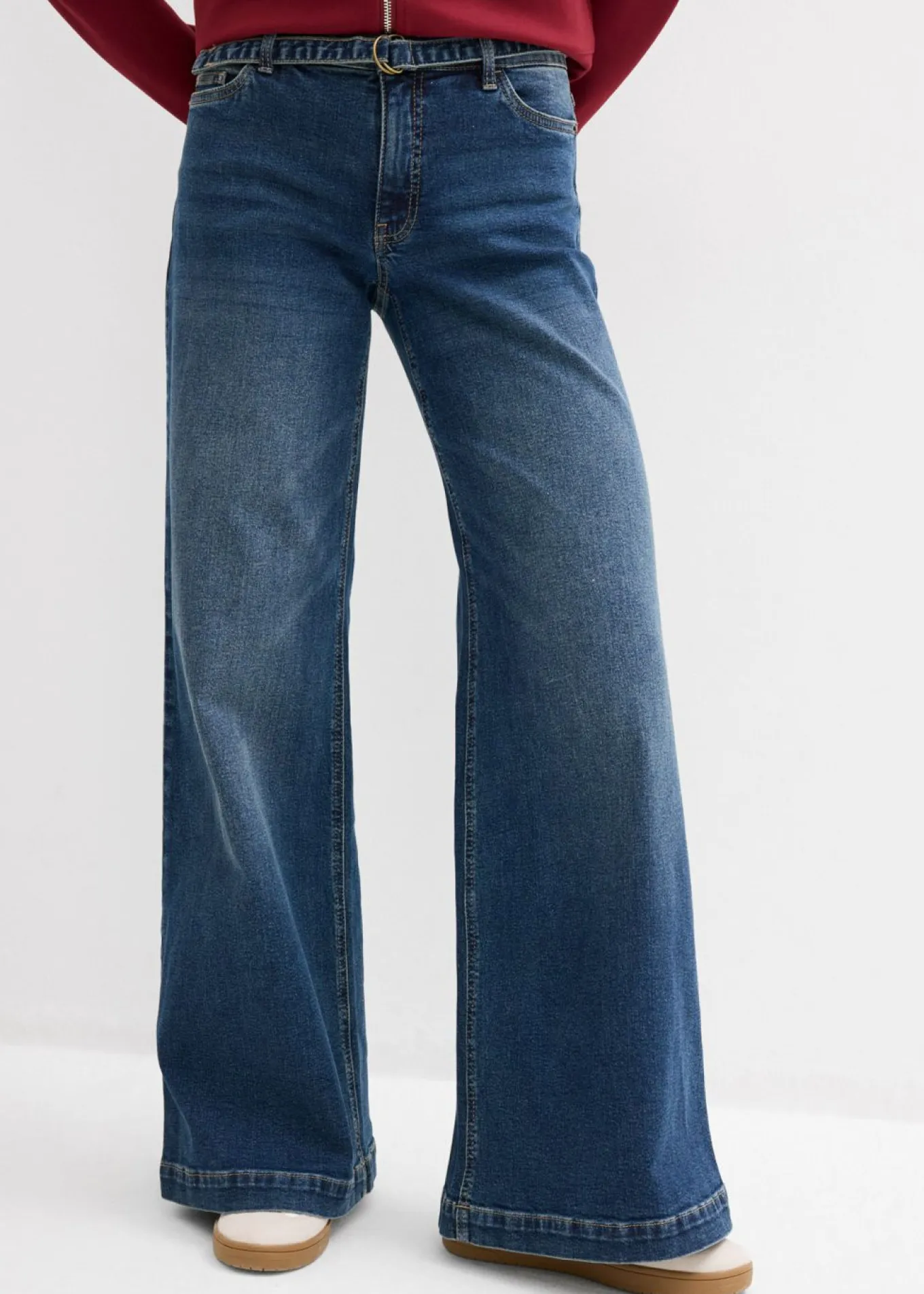 Vaqueros de pernera ancha, mid waist, largo completo