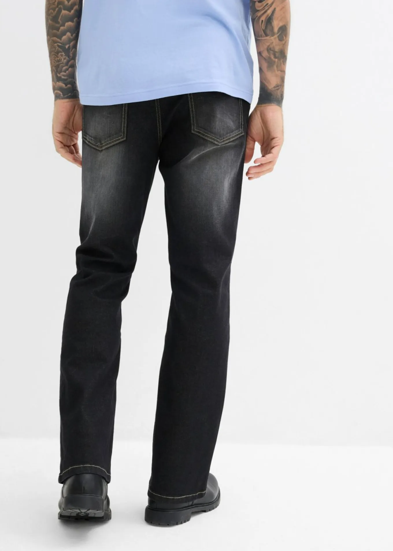 Vaqueros elásticos con corte clásico, cinturilla elástica y diseño bootcut