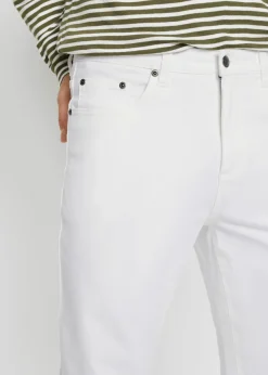 Vaqueros elásticos de corte clásico y tapered