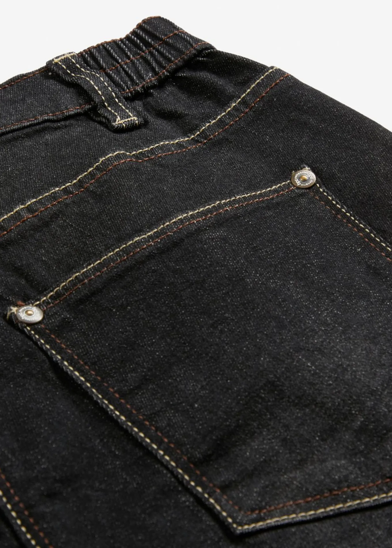 Vaqueros elásticos tipo boyfriend, mid waist