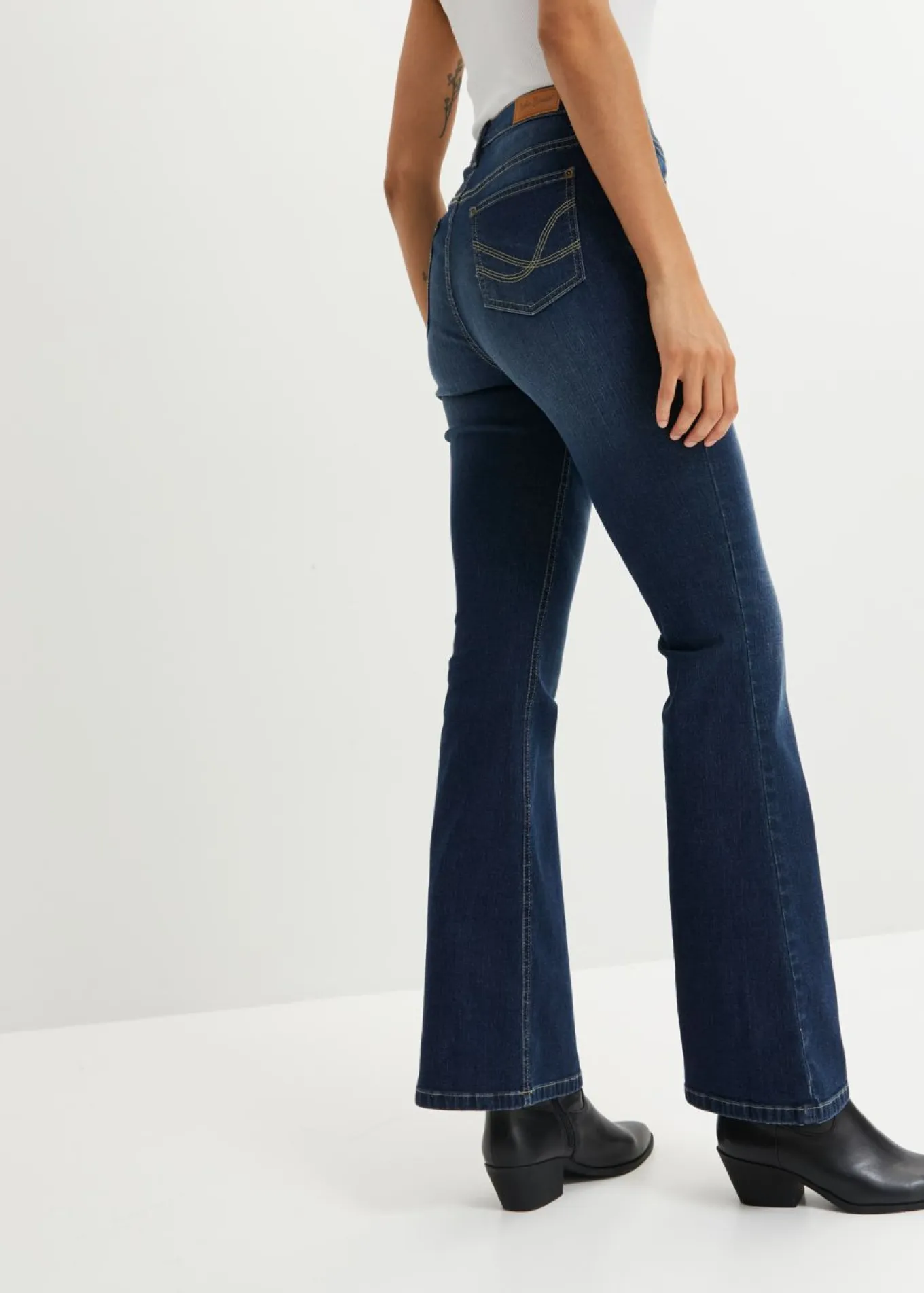 Vaqueros flared high waist