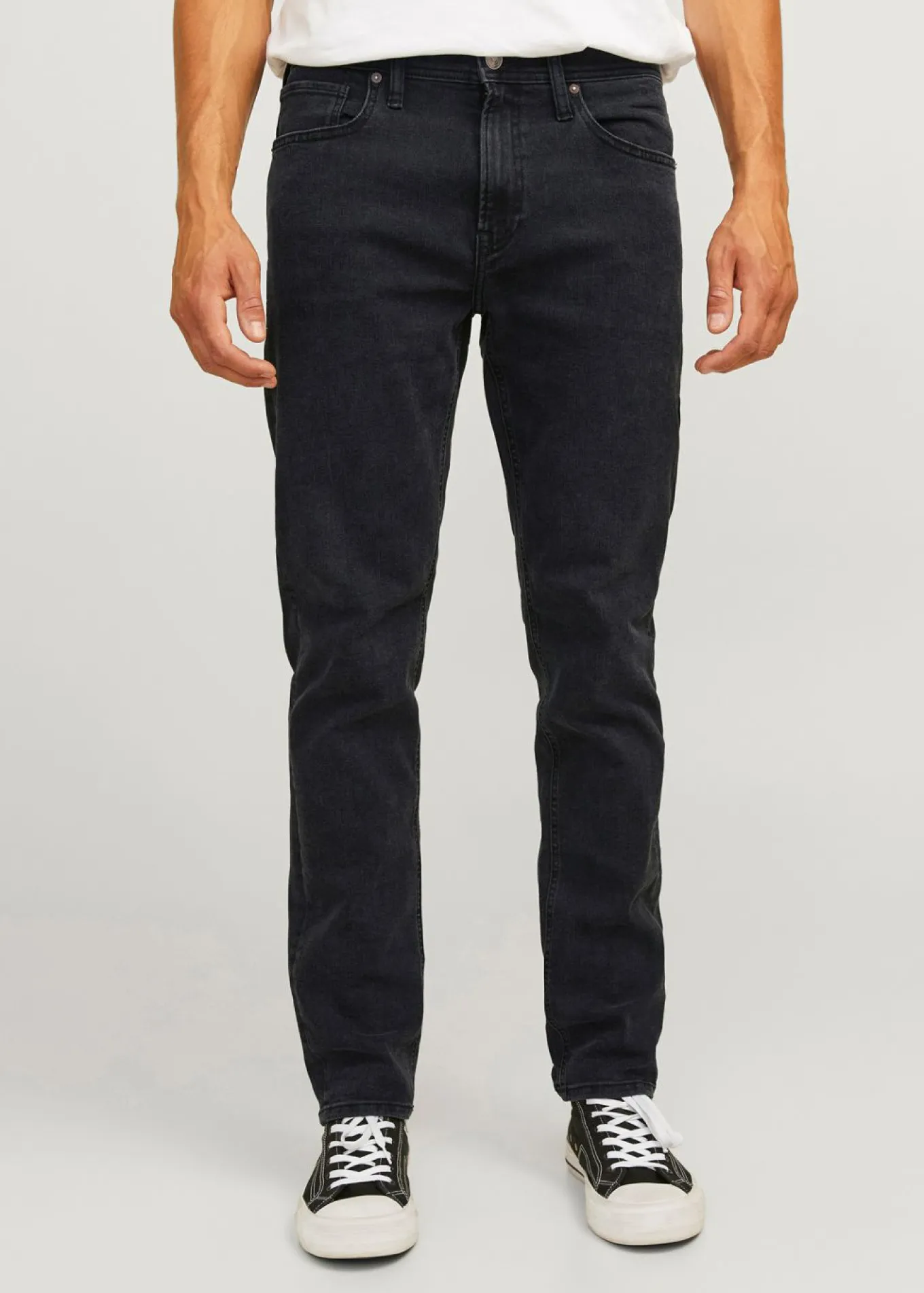 Vaqueros JJ REBEL con corte regular