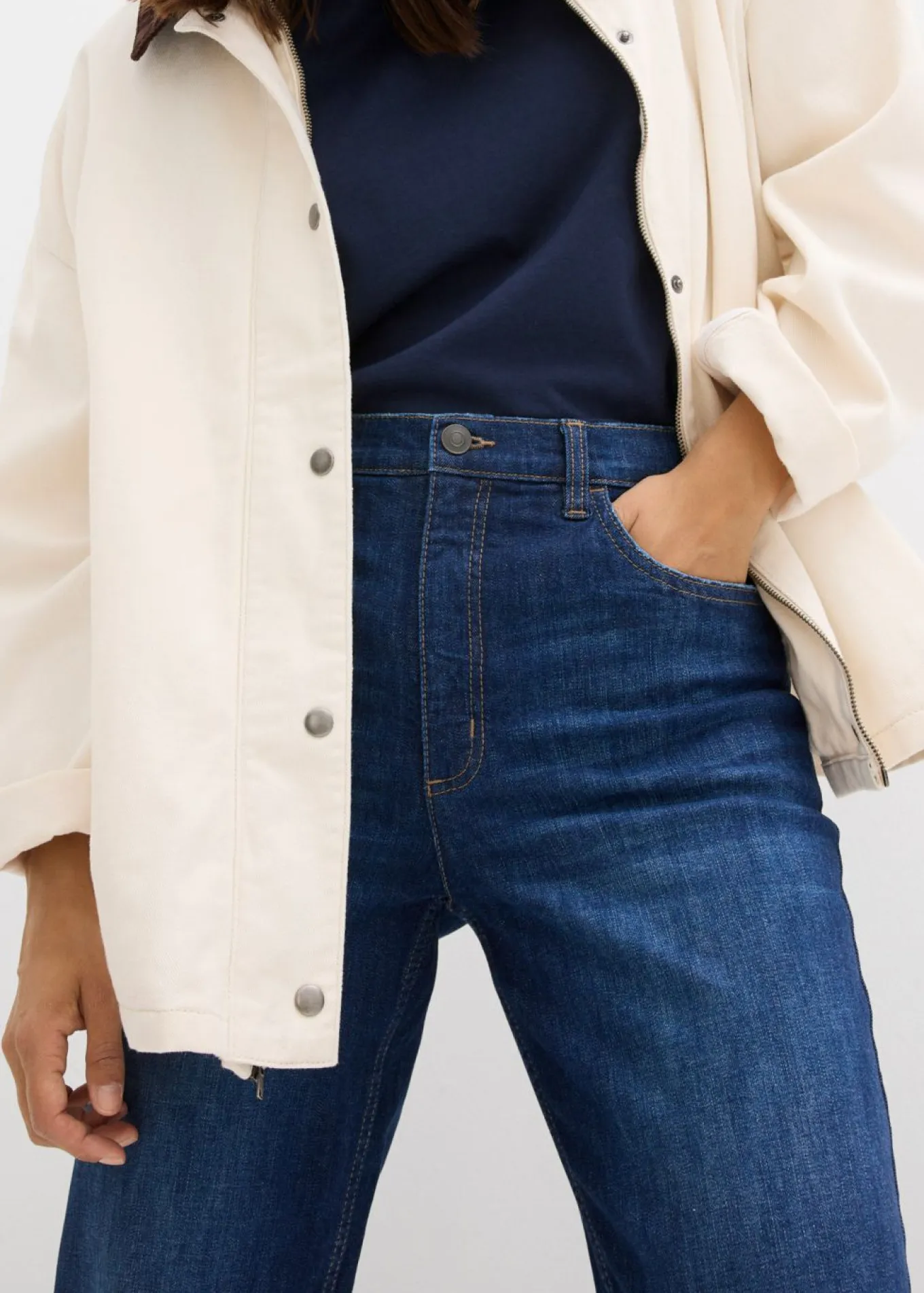 Vaqueros mom, high waist, cropped