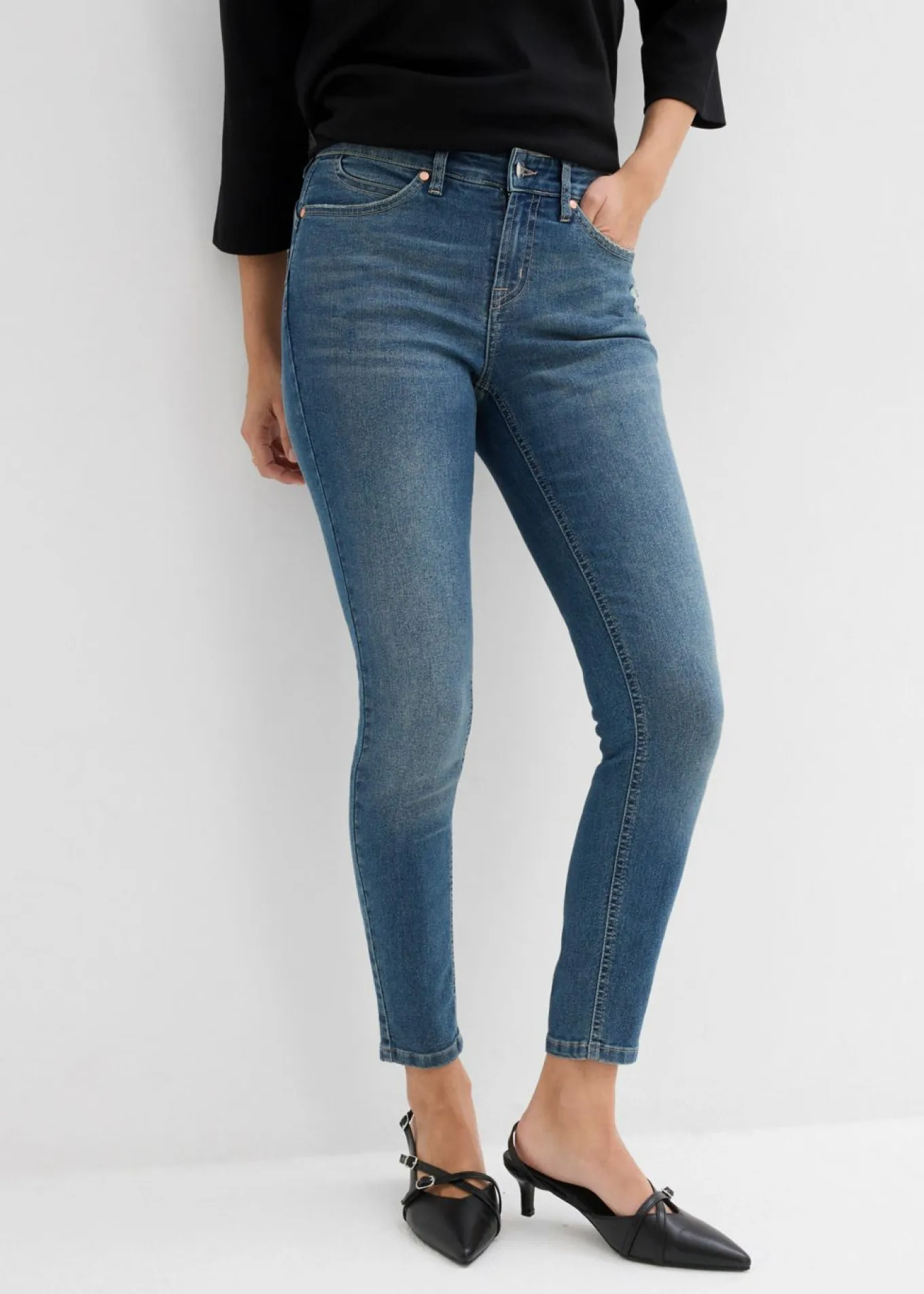 Vaqueros skinny, mid waist, elásticos
