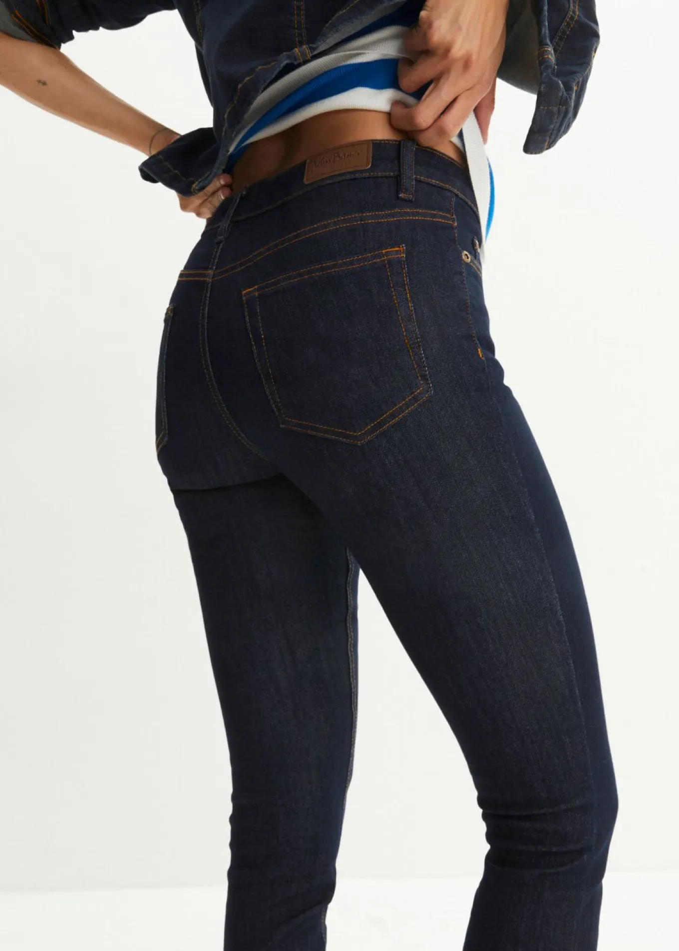Vaqueros skinny, mid waist, elásticos