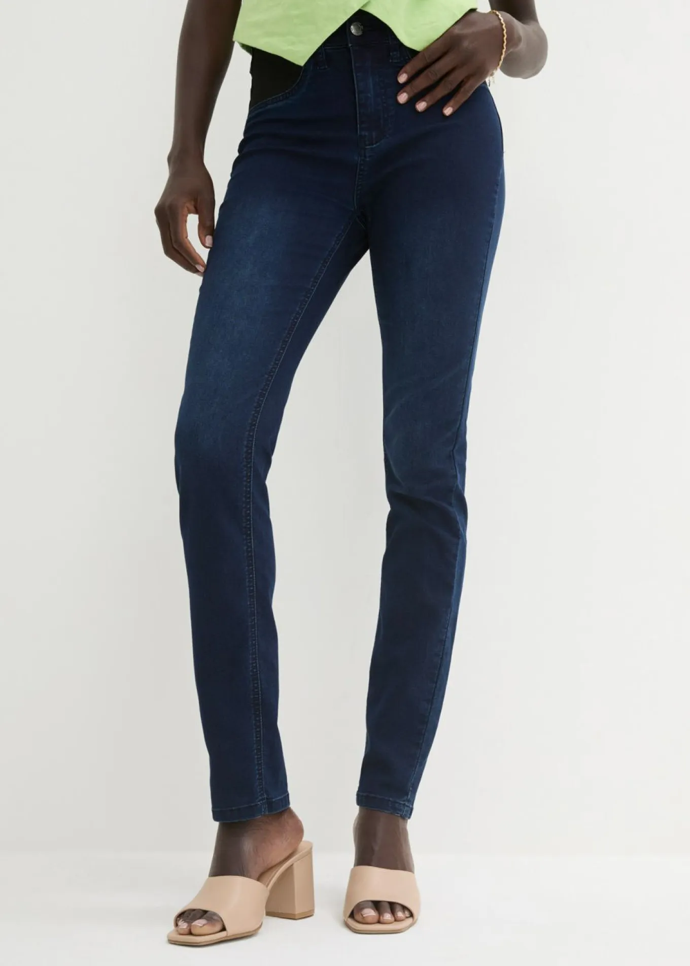 Vaqueros skinny, mid waist, elásticos