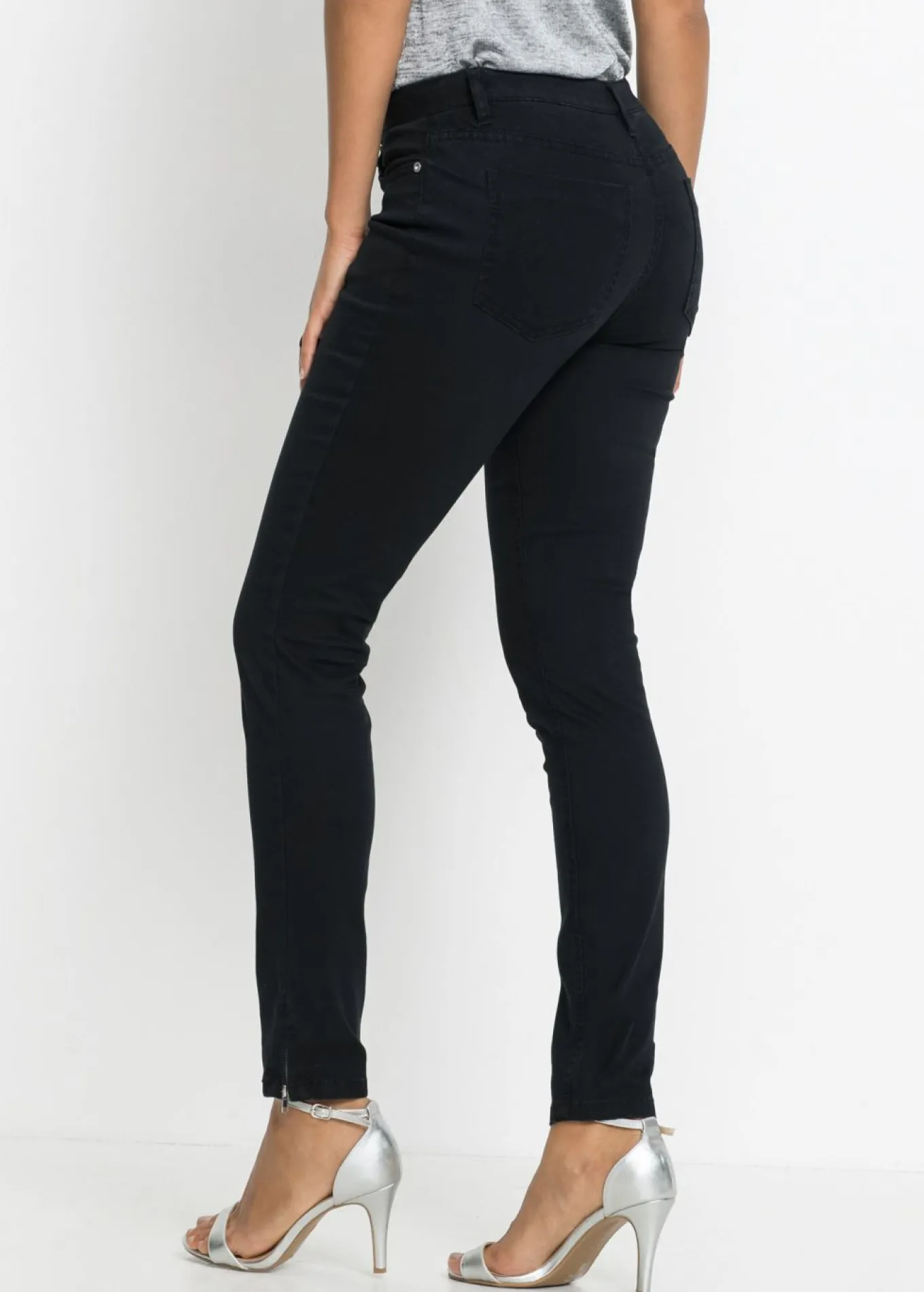 Vaqueros skinny, mid waist, cropped