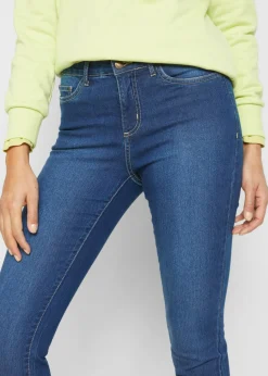 Vaqueros skinny, mid waist, elásticos