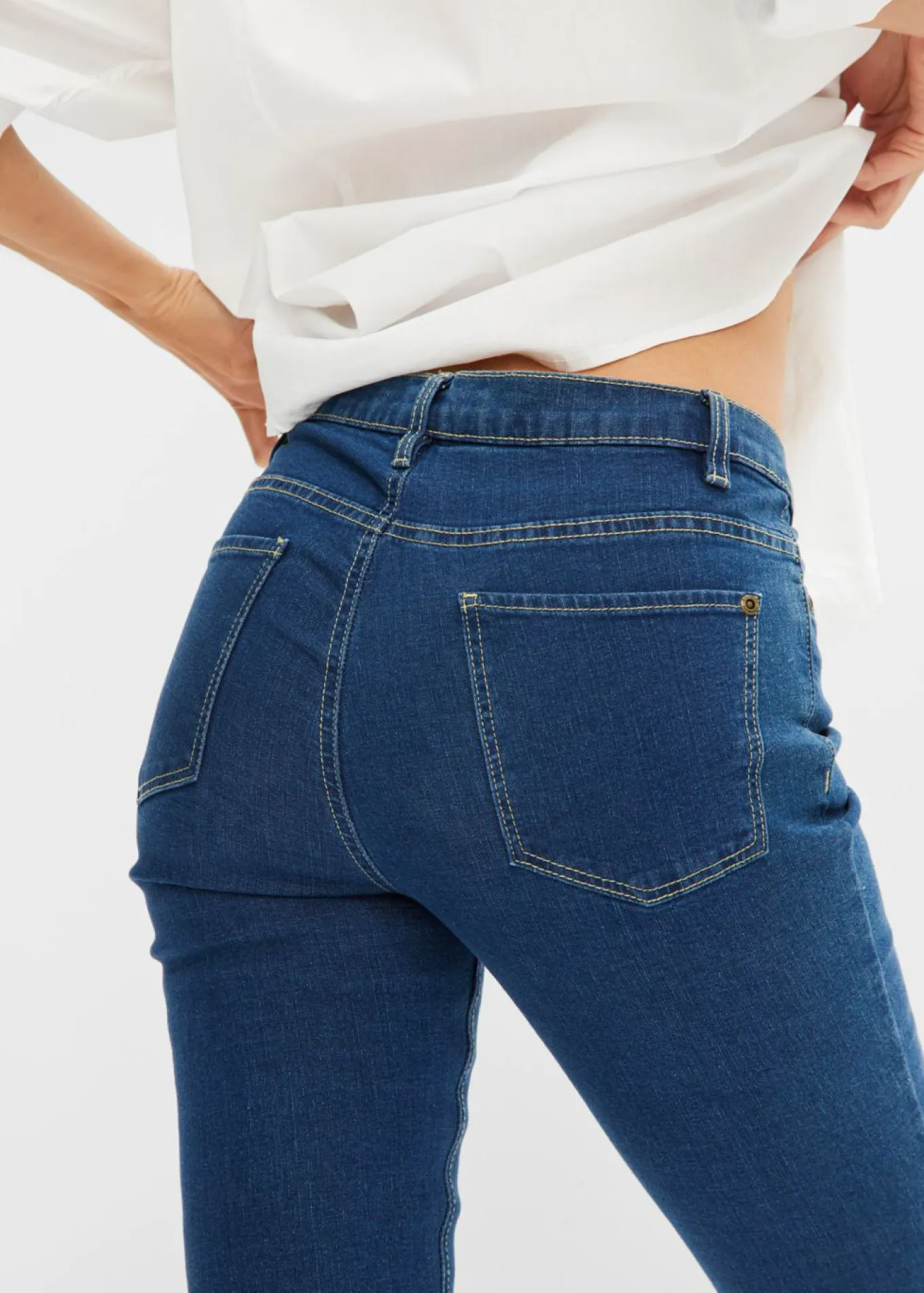 Vaqueros skinny, mid waist, elásticos