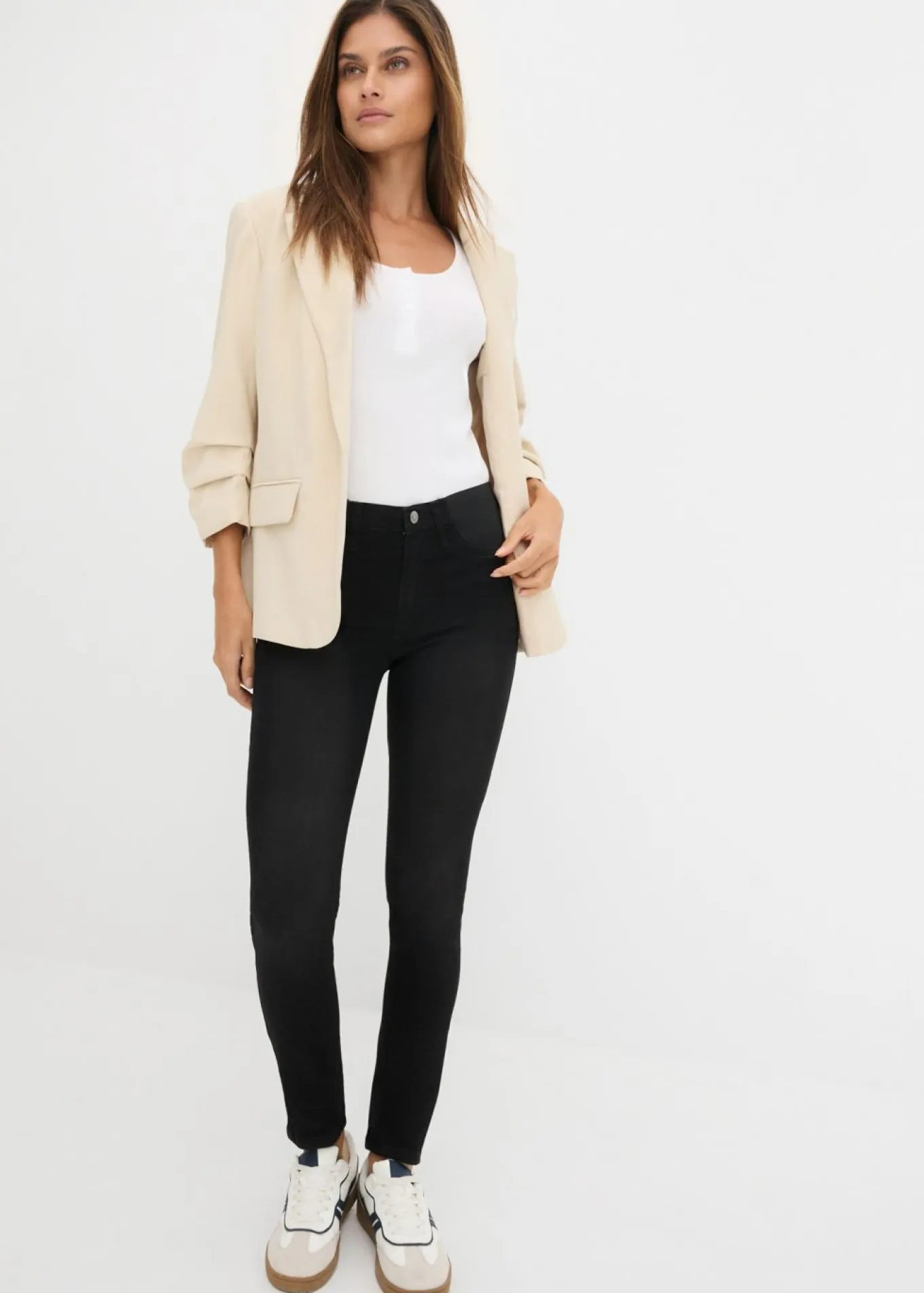Vaqueros skinny, mid waist, elásticos