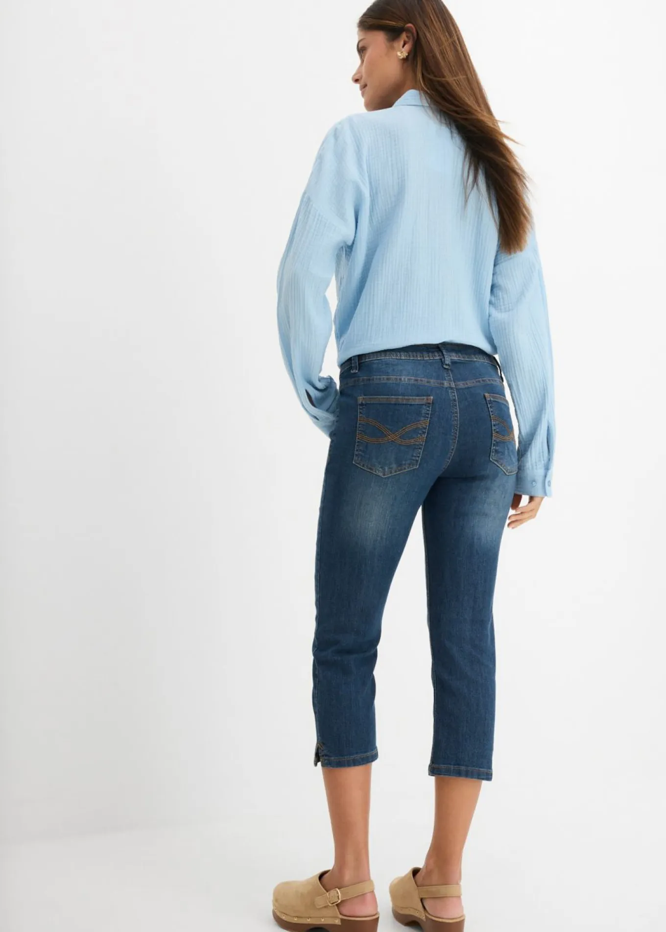 Vaqueros slim fit, talle medio, cropped