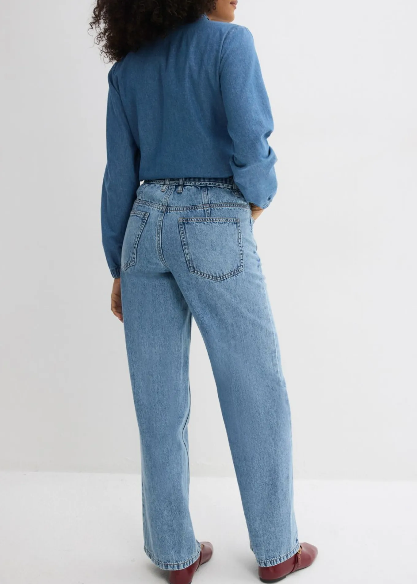 Vaqueros straight, loose, mid waist, de algodón