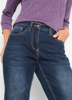 Vaqueros straight, mid waist, elásticos