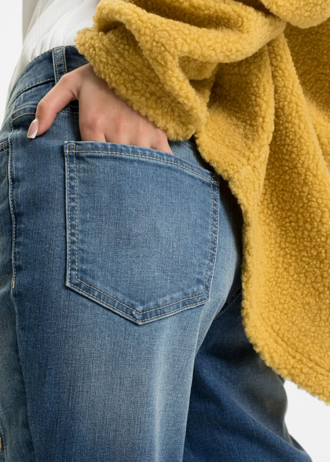 Vaqueros tipo boyfriend, mid waist